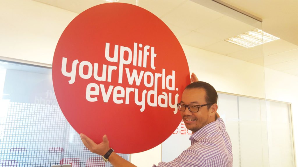 TheBrandHouse Engaging Service Vision - Uplift Your World Everyday