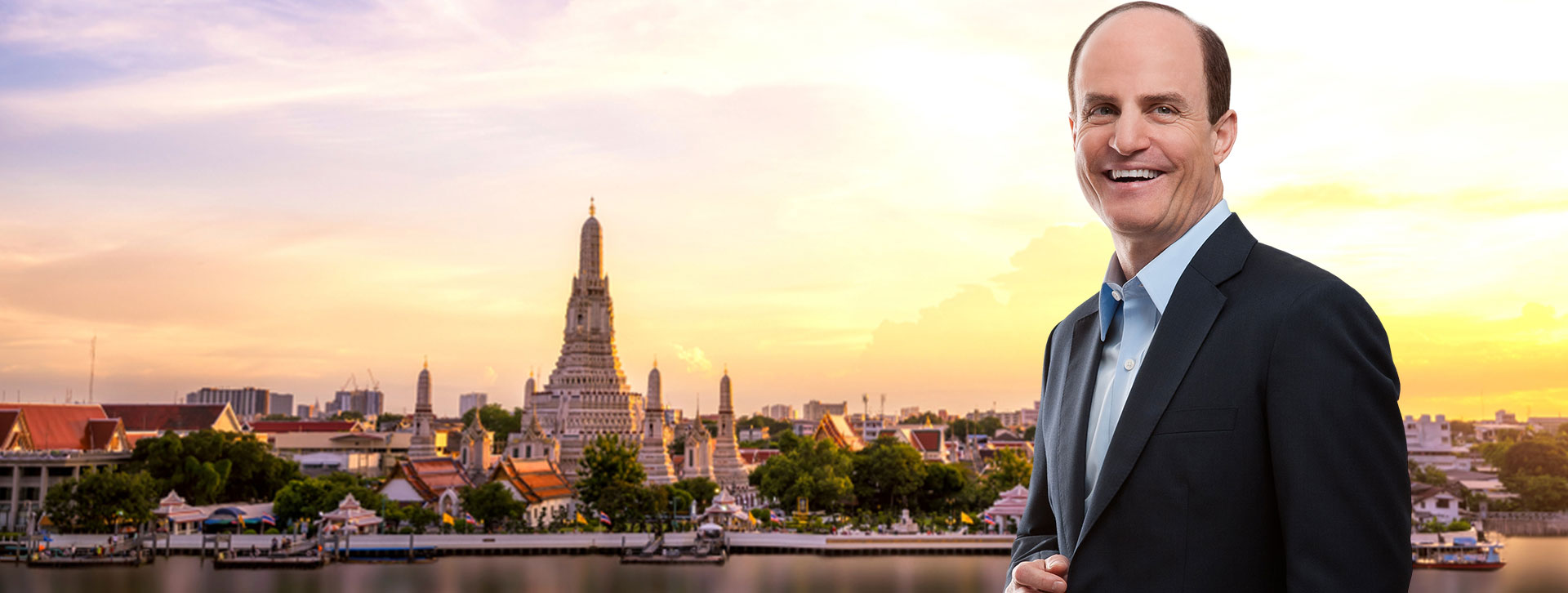 Motivational Service Excellence Keynote Speaker in Bangkok, Thailand